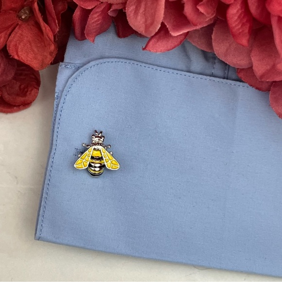 Black and Yellow Bumblebee Cufflinks - Picture 10 of 15